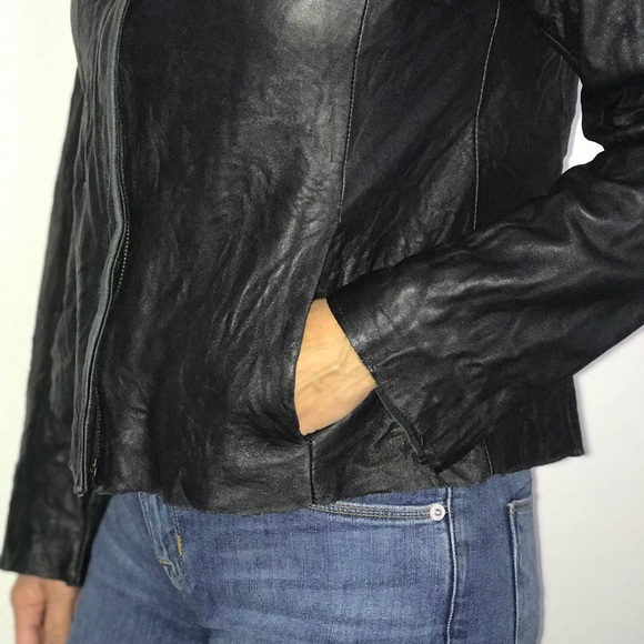 Hand distressed leather jacket - Picture 2 of 8